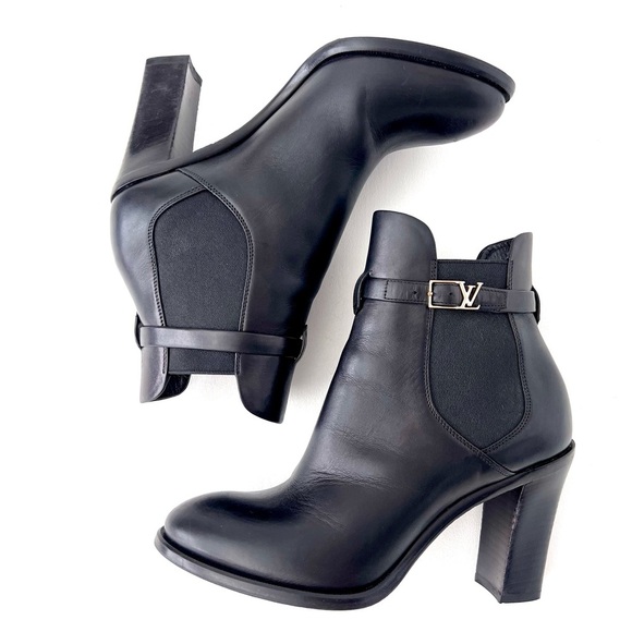 LOUIS VUITTON | Black Leather Ankle Booties LV Logo Buckle Block Heel EU 37 - Picture 9 of 15